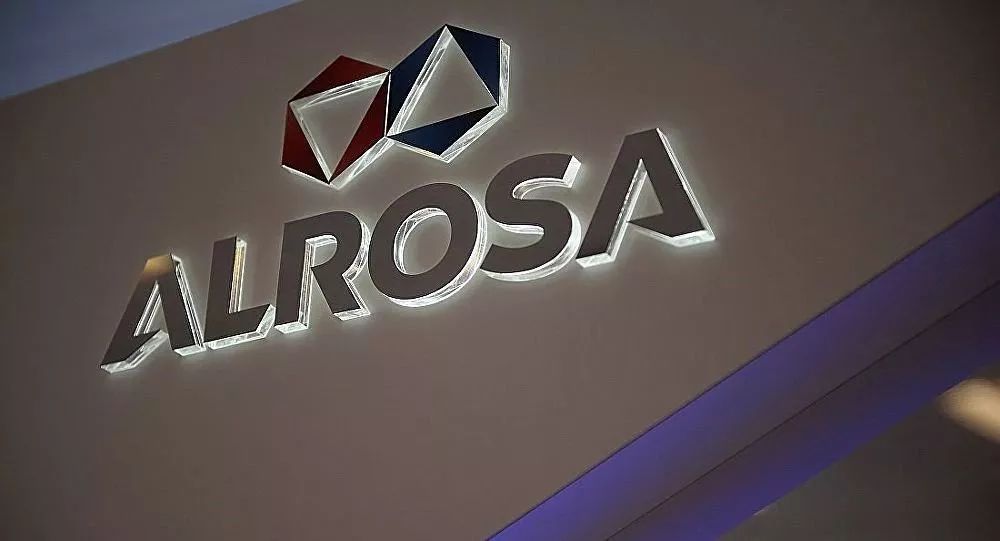 什么样的钻石值得买,钻石不保值为什么明星还要买钻石