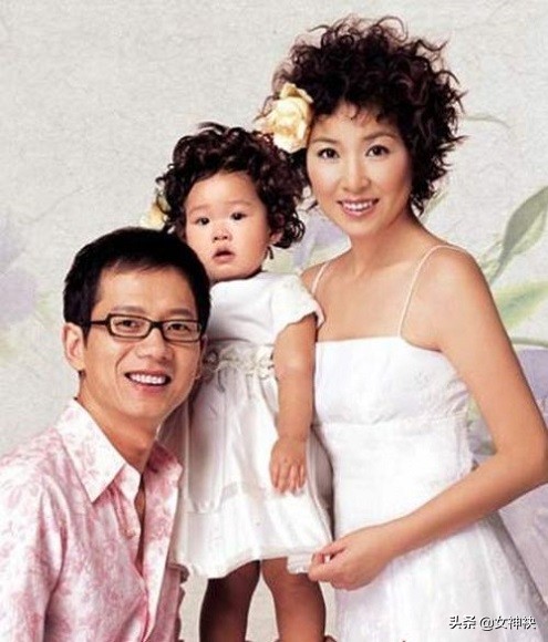 乐蜂网关闭意味着创始人李静创业失败？娱乐主持人女王的华丽转身