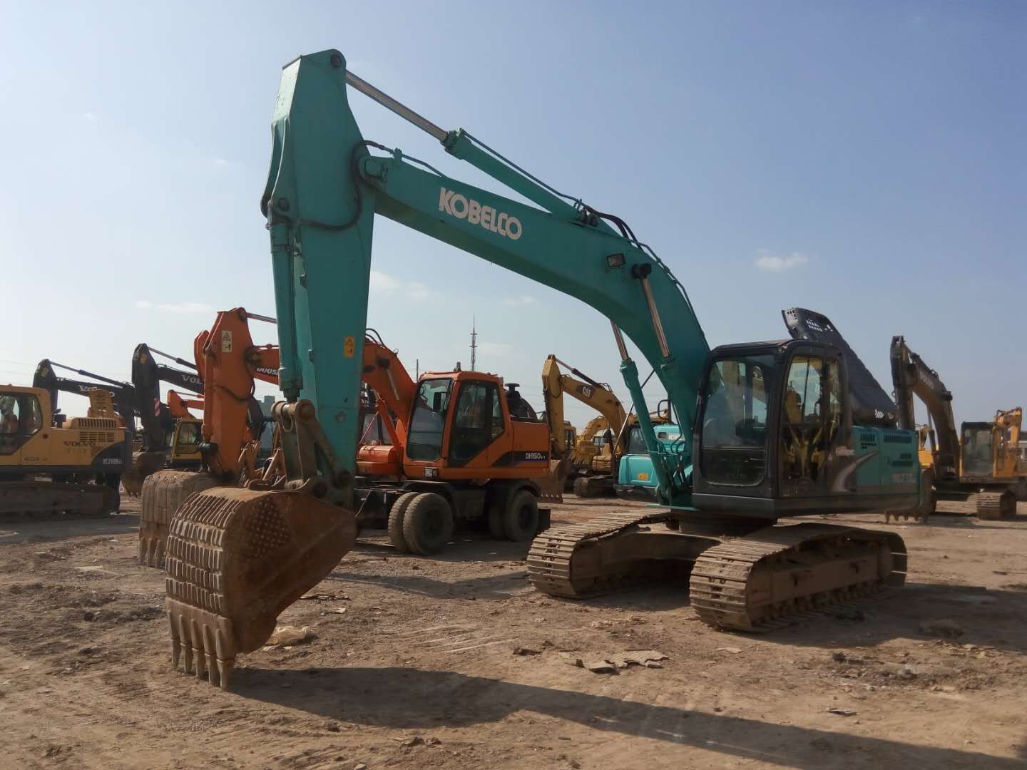 神钢超八和杠八的发动机区别,神钢200超8