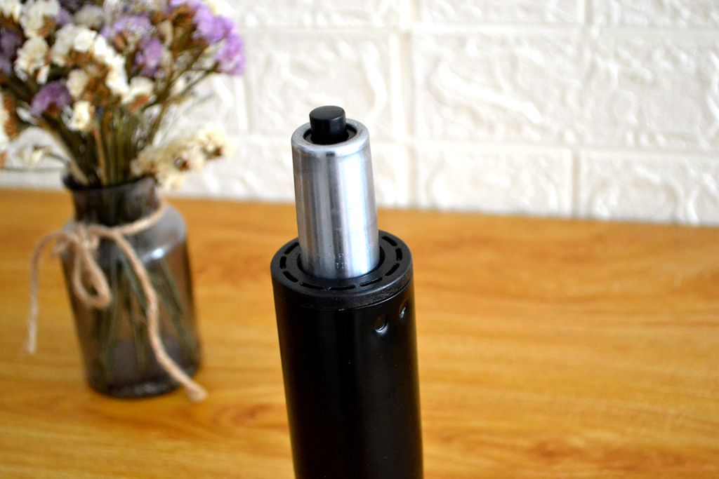 为吃鸡而生的傲风电竞椅,傲风电竞椅和雷蛇电竞椅哪个好