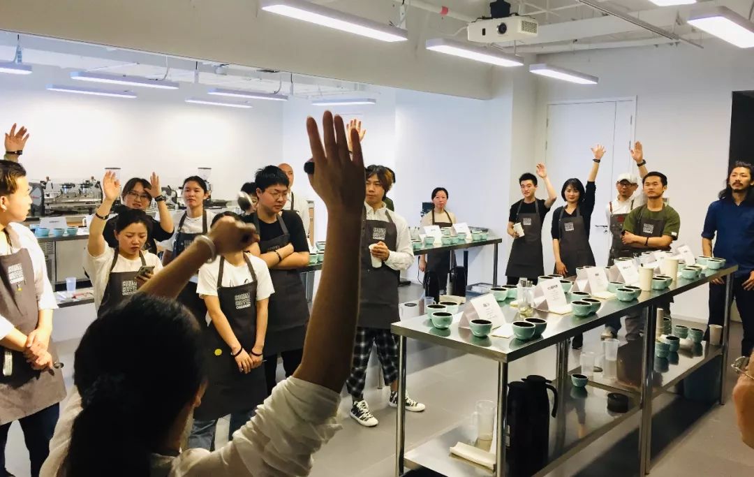 中赫时尚咖啡,中赫时尚咖啡学院学费