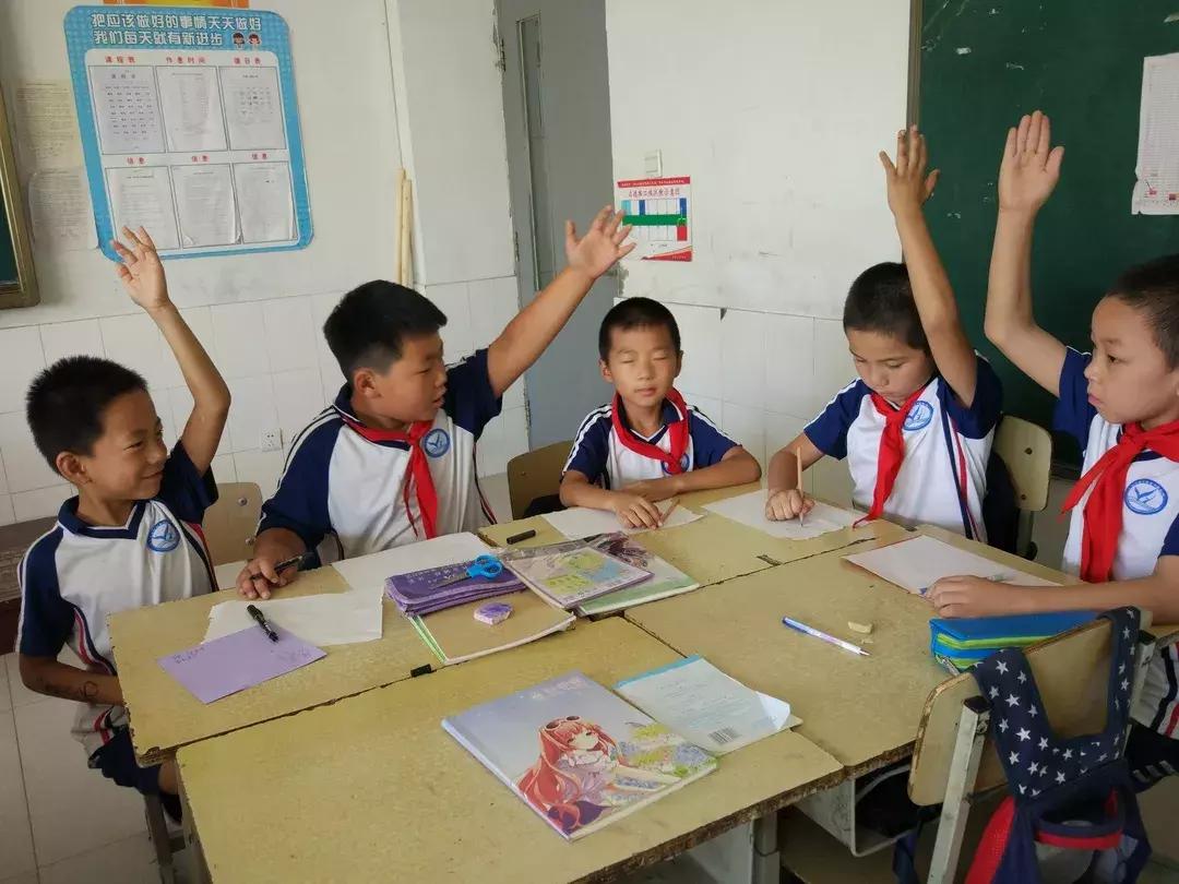 潍坊市育华学校实验班,潍坊市育华学校有什么班