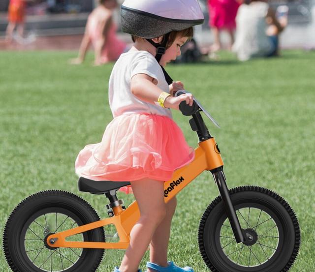 孩子平衡感不好对孩子有什么影响,教育专家对孩子平衡力的看法