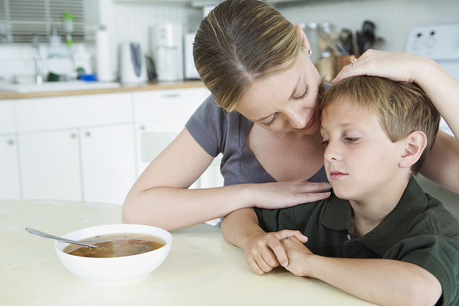 父母对孩子的教育方式不对怎么办,父母该不该严厉教育孩子