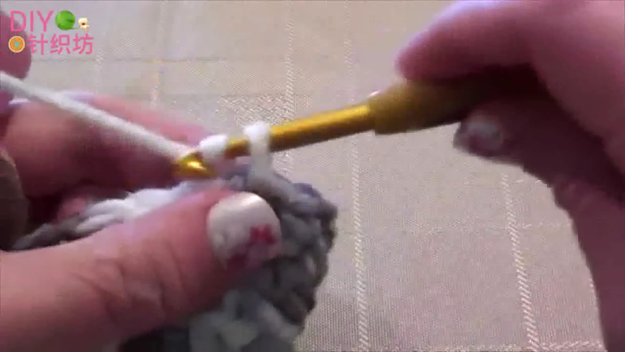 「母婴针织」秋季舒适的宝宝小靴子