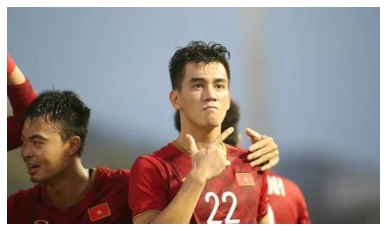 某国:四点言论太嚣张!自大自傲想逞能!三种战术干掉他