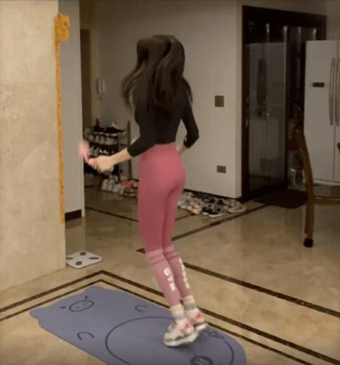 7天跳绳减肥方法效果超级明显,跳绳减肥法一天跳1000个才有效