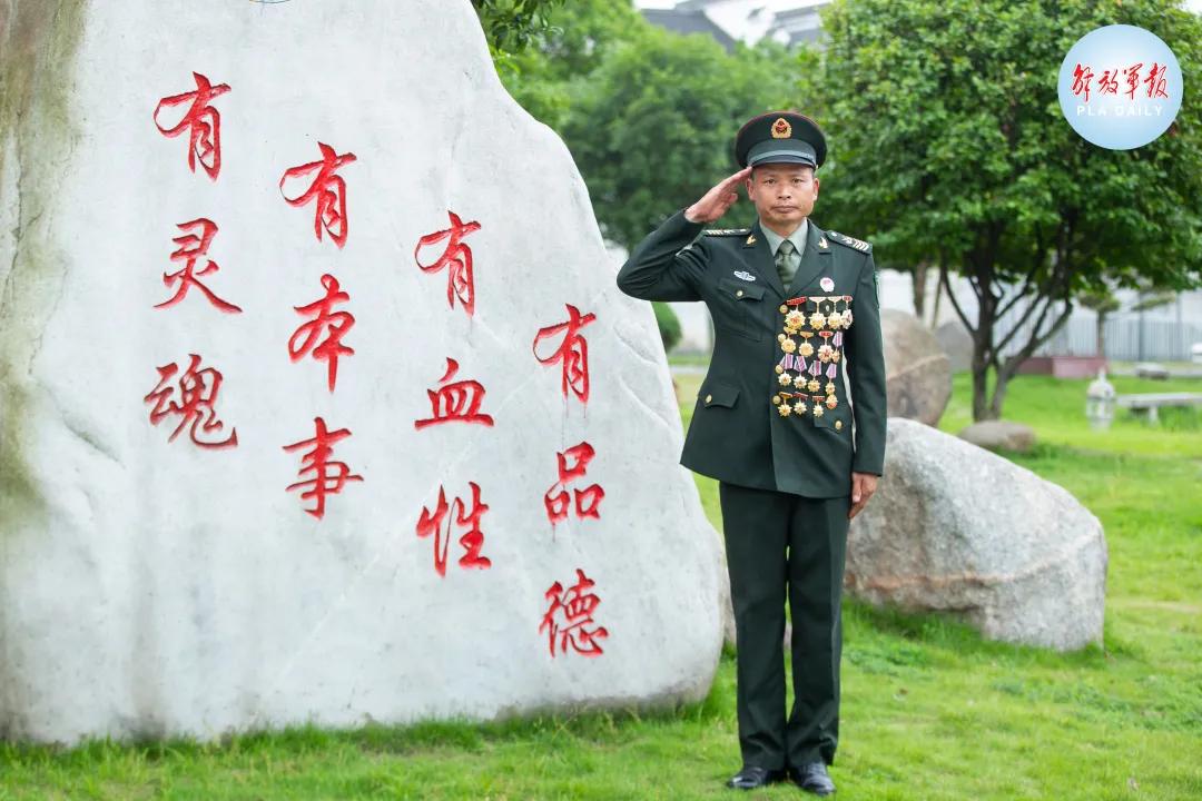 最美新时代革命军人｜大山兵王高玉华：年近半百，冲锋依旧