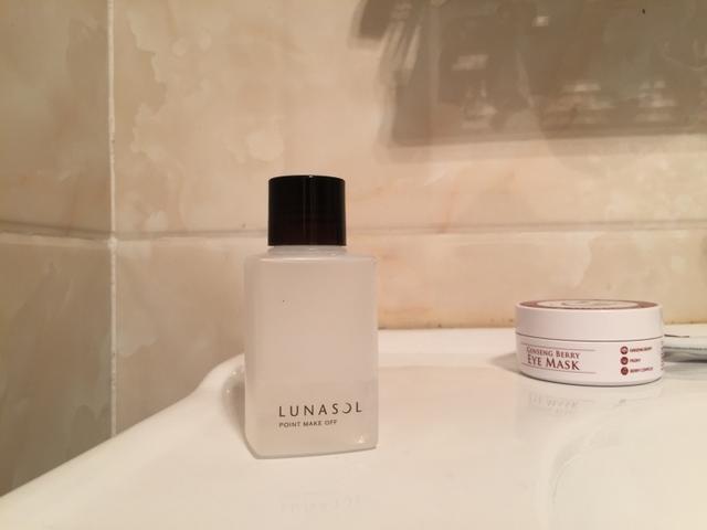 空瓶无数10年疯狂回购的护肤品,攒了半年的护肤空瓶分享