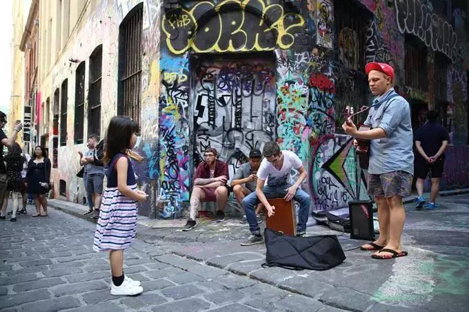 墨尔本最美海滨公路大洋路自由行,墨尔本五月精彩活动指南