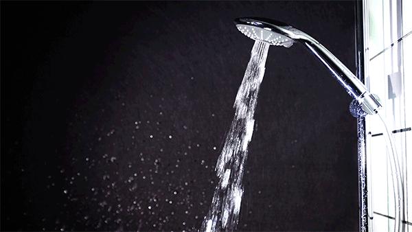 大花洒怎么洗澡,顶喷大花洒