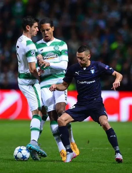 久尔吉奇小传丨塞国脚欧联杯梅开二度，哈马比坏男孩罢训投蓉