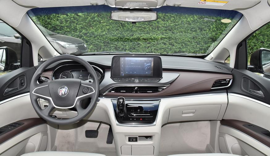 23万的别克gl8,gl8商务最新款7座