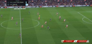 梅西勺子晃过奥布拉克,18年梅西5秒连续晃倒三人