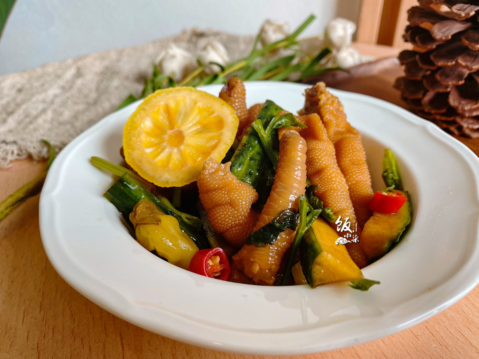 泡椒柠檬鸡爪无骨鸡爪的正宗做法,做泡椒鸡爪为什么汤凝固了