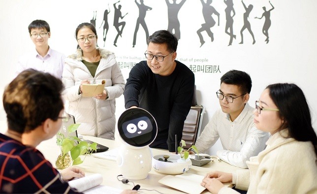 中国科技屹立于世界之巅,中国科技定能走向世界的巅峰