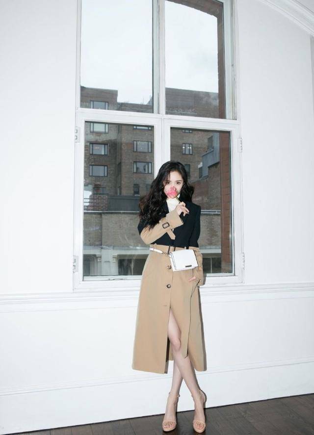 34岁杨幂终于挑战旗袍,杨幂旗袍秀身材写真照片