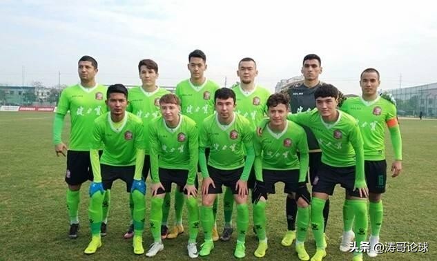 中国各地职业足球队,中国足坛职业足球队员