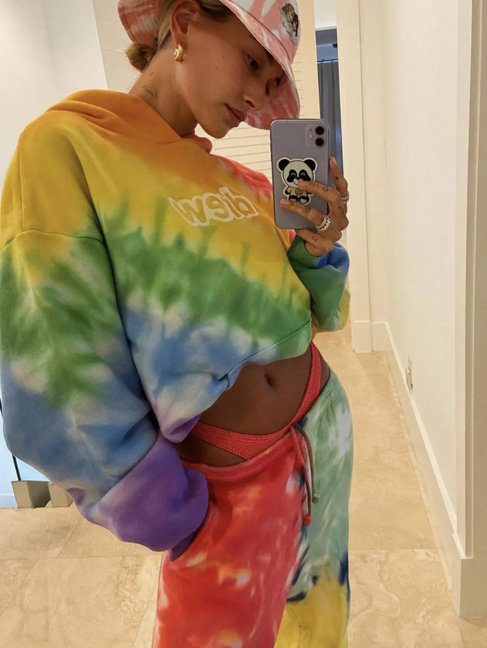 入秋必备的卫衣,入秋必备10款卫衣