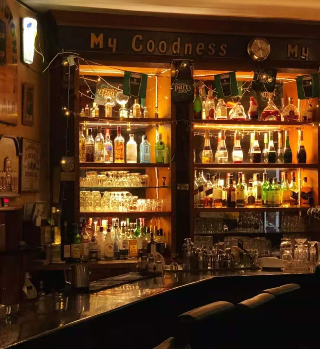 老外滩高端餐厅,宁波三叶草爱尔兰酒吧