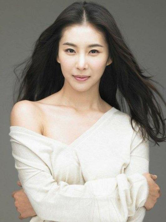 韩剧宋慧乔浪漫满屋女二,浪漫满屋宋慧乔换脸视频