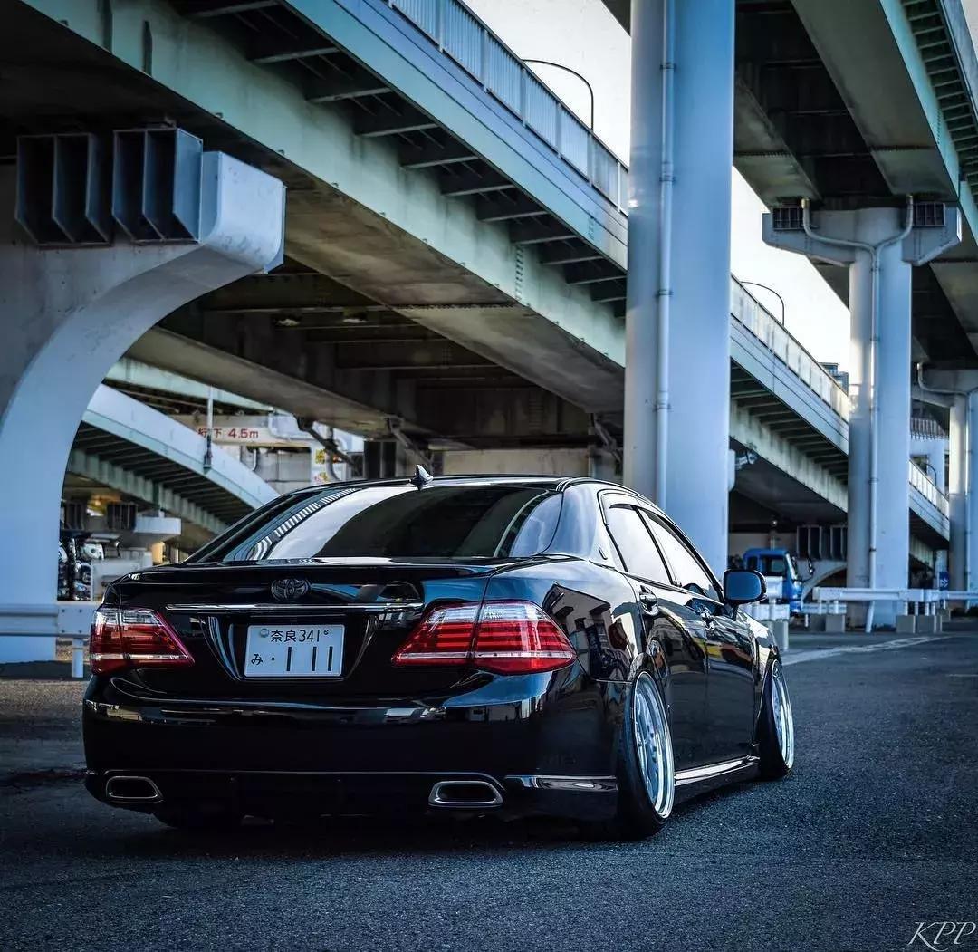 15万买个新车和二手豪车,15万买个二手豪华品牌