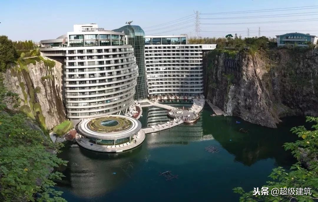 深坑酒店建造过程中洪水怎么处理,深坑酒店的水怎么排