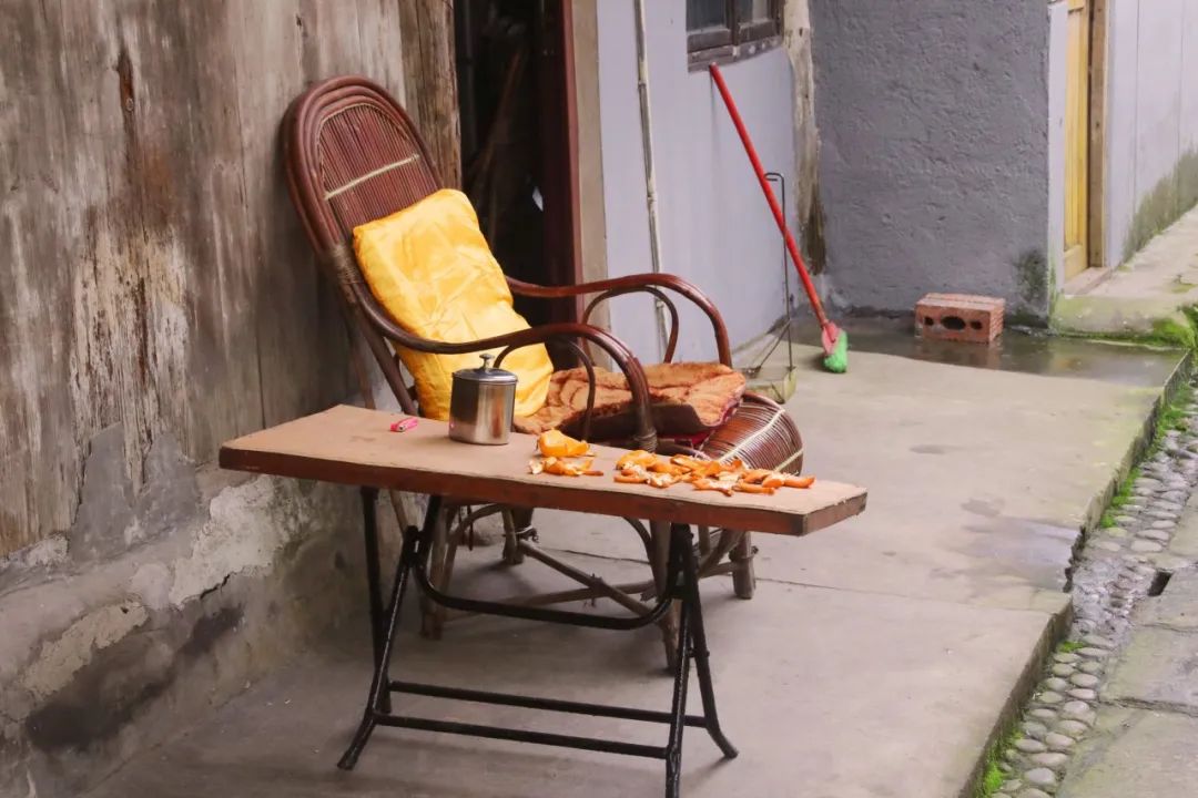 天气转好，快去峨眉这个宝藏小镇感受慢生活