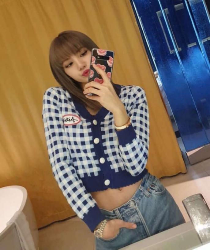 青你2lisa的穿衣搭配,青你2lisa穿搭