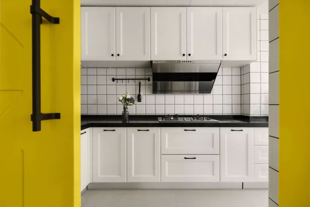 北欧136平米全屋装修效果图,136北欧风格客厅装修效果图