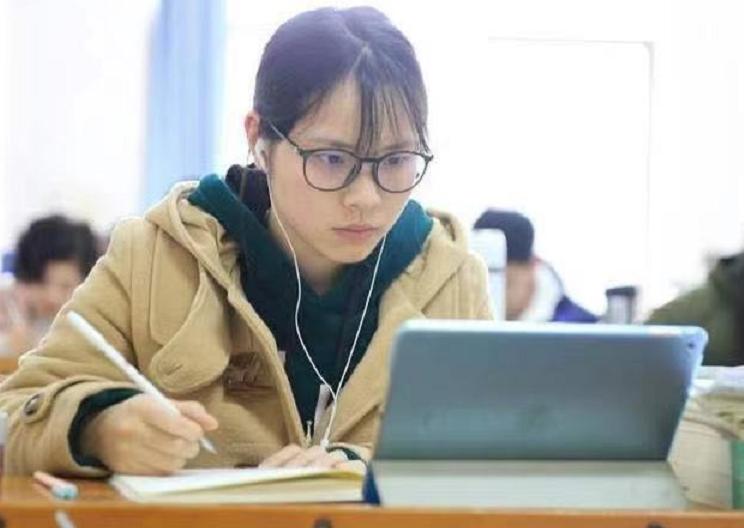 取消三本后原来的三本大学怎么办,三本取消了考本科是不是难了