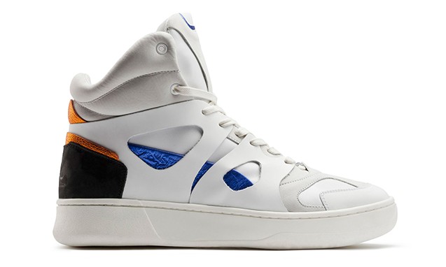 亚历山大麦昆小白鞋彩虹,亚历山大麦昆小白鞋开胶