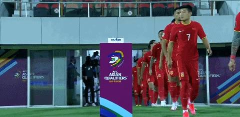 上港国脚武磊颜骏凌张琳梵,世预赛武磊梅开二度