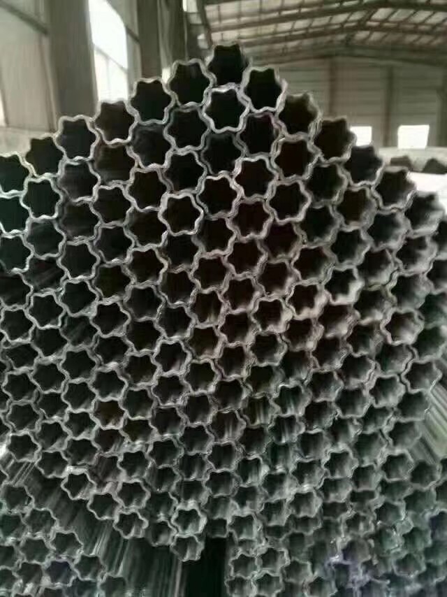 dn300钢管价格最新行情,热镀锌钢管价格行情最新报价