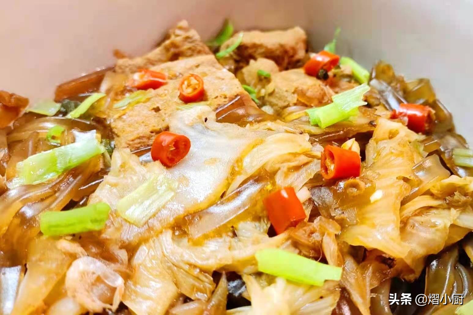 白菜宽粉炖豆腐,白菜豆腐宽粉家常做法