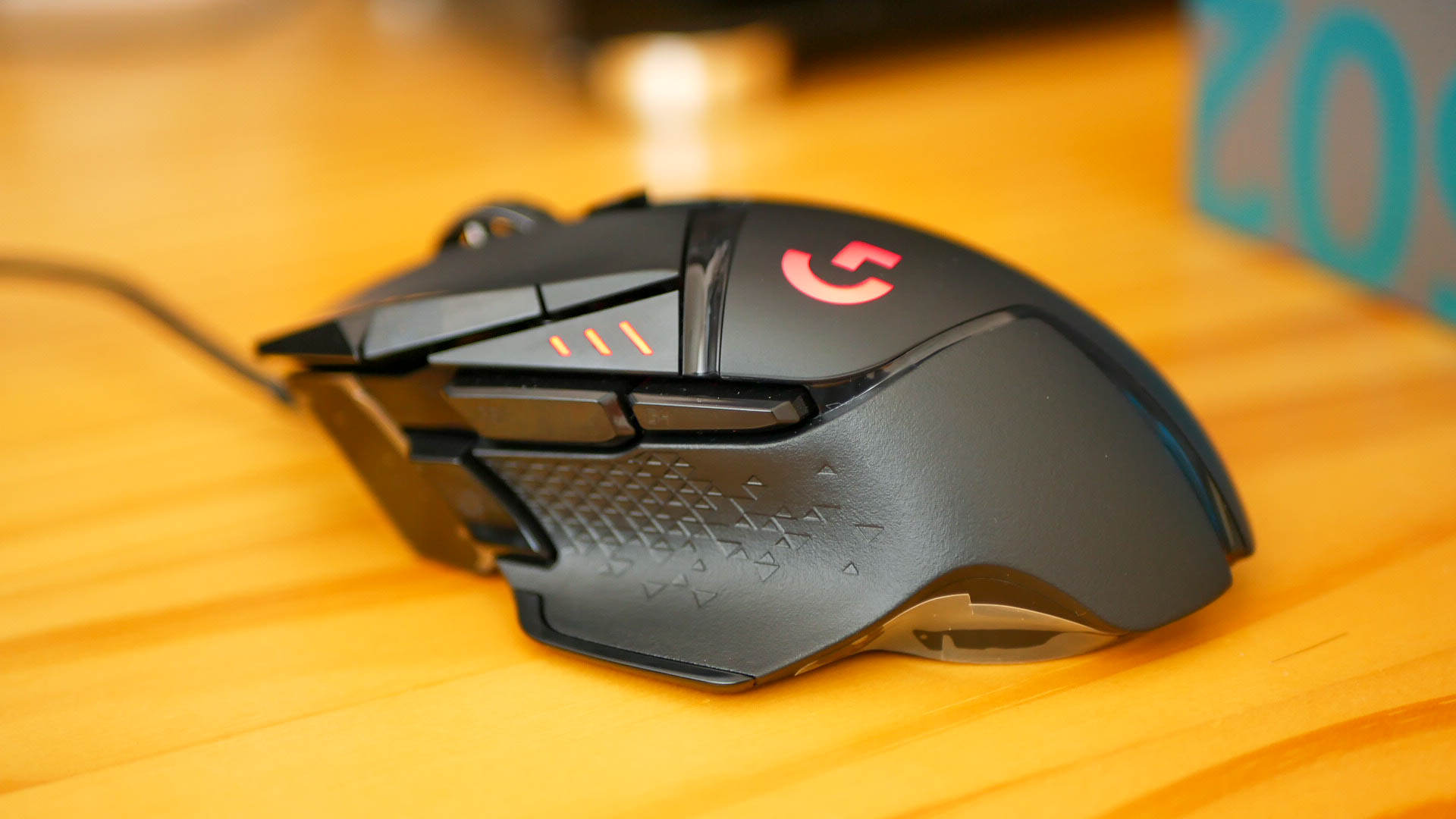 大手鼠标推荐罗技g402,罗技大手鼠标g304