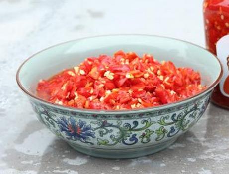 20年大厨教你做正宗水煮鱼,正宗剁椒鱼做法