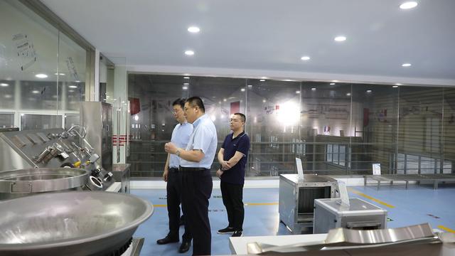 让厨房美好起来——记上海翼捷集团董事长张东平的创业故事