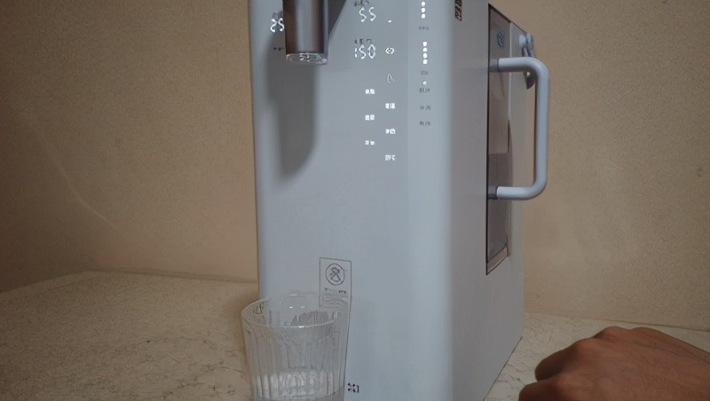 熊小夕净水加热直饮一体机,熊小夕即热台式净饮机价格