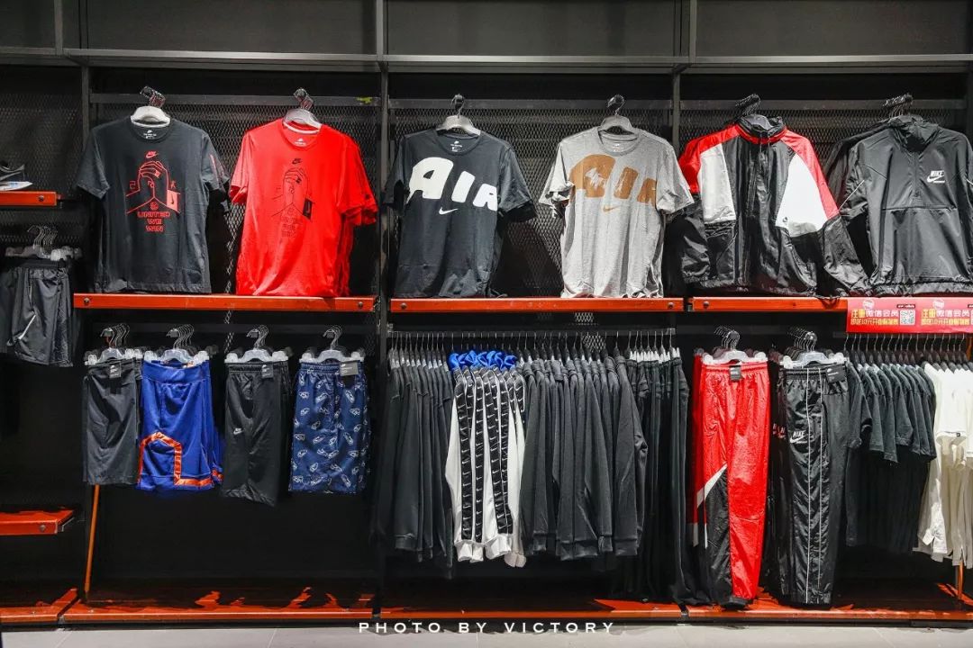 曲江五环工厂店开了吗 (曲江转盘五环工厂店)