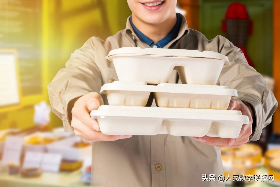 90后外卖小哥中508万,95后外卖小哥三年挣了102万