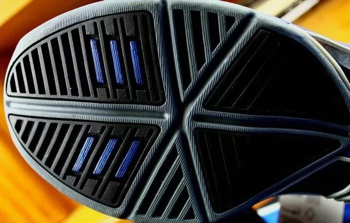 adidas创造传奇,麦迪重新穿adidas