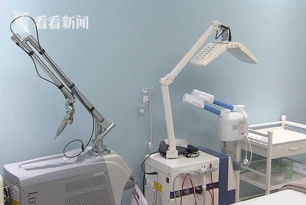 女子做spa发现摄像头,女子美容院做比基尼脱毛