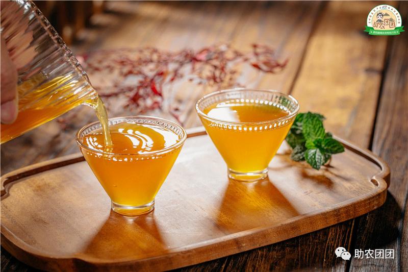 助农团团花溪直播,刺梨原汁精品