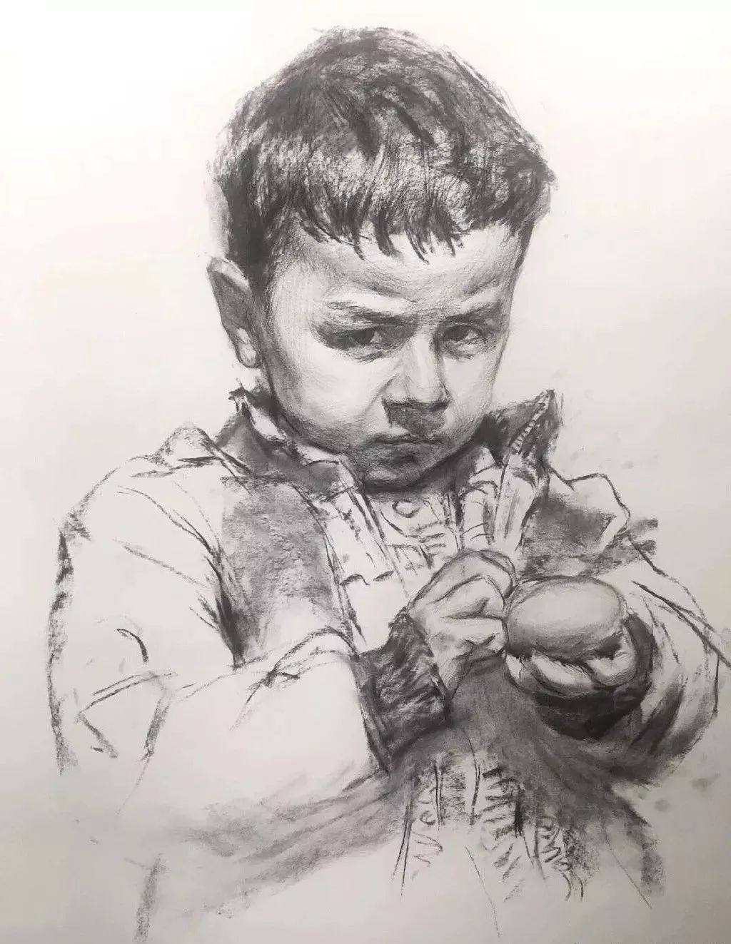 素描层次不分明怎么办,素描深入刻画的技巧