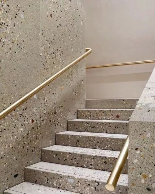 你眼中的不起眼的东西,曾经被嫌弃的水磨石现在怎么样了