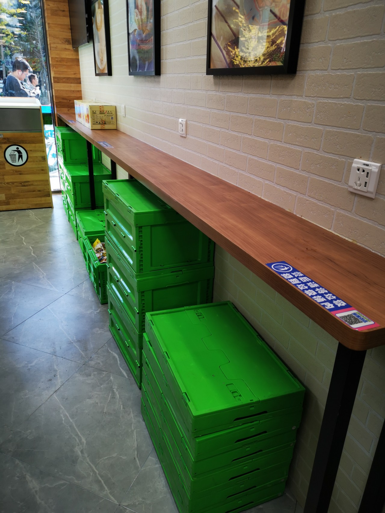 小超市发展到商场,小超市进门布局