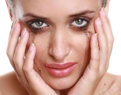 适合秋冬季混油皮用的粉底液,300到400秋冬季粉底液