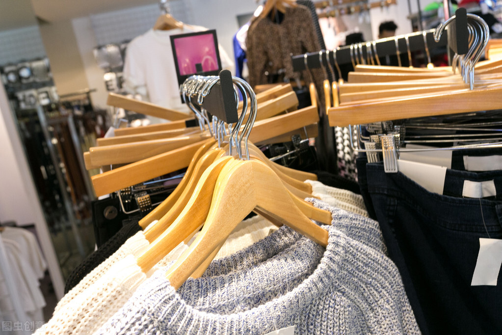 开服装店进货渠道有哪些,新手小白想学开服装店进货技巧