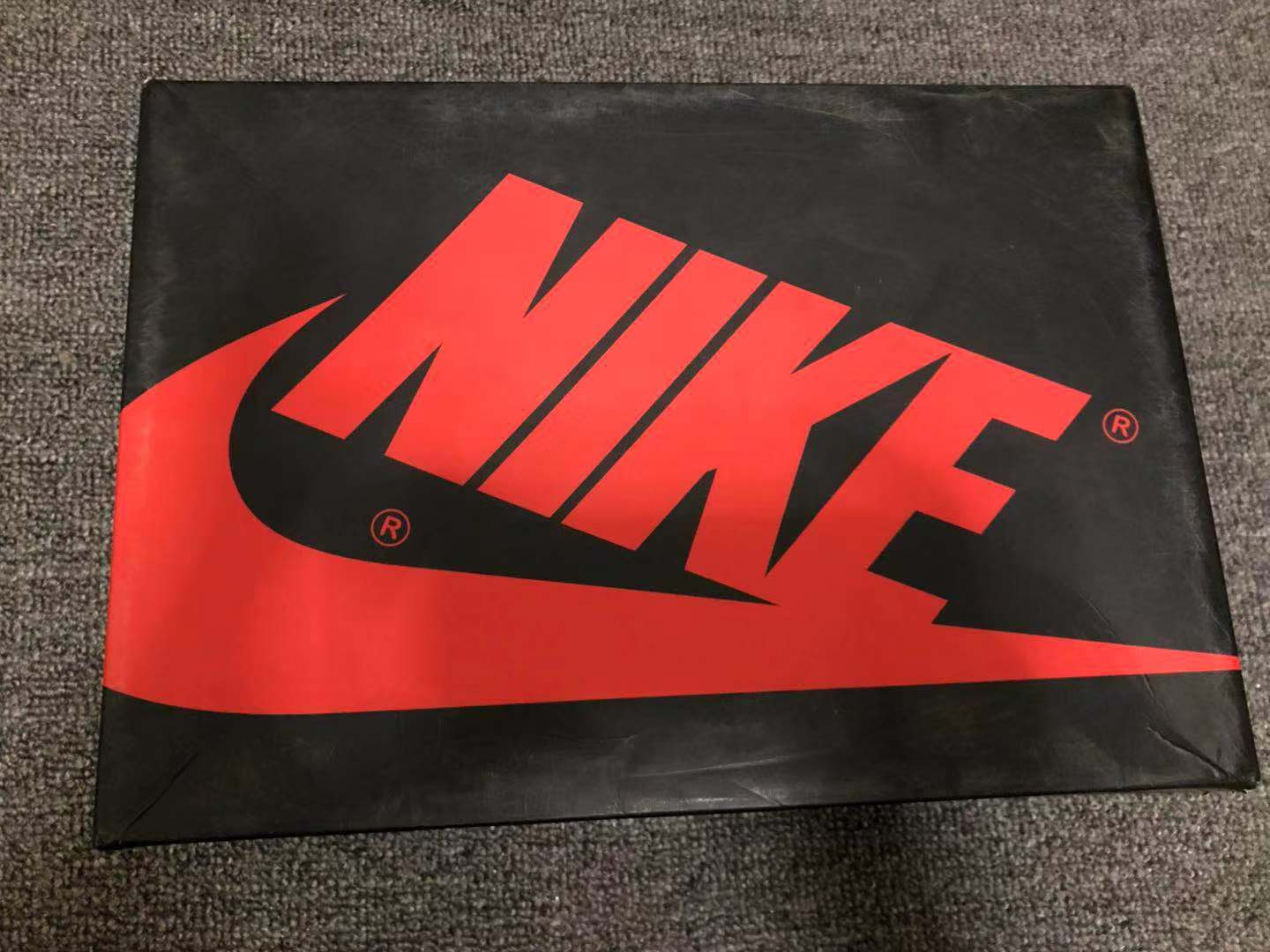 一双aj1低帮大概多重,几双比较火的aj1